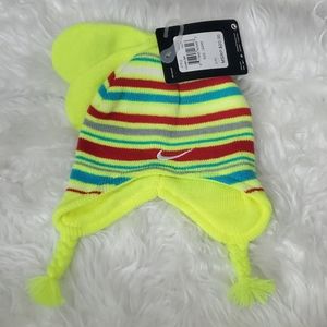 Nike hat and gloves for the winter 🧤